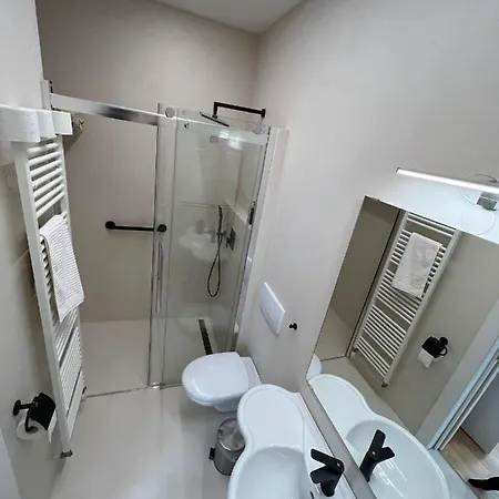 Free Park&bikes Δωμάτια σε οικογενειακή κατοικία *